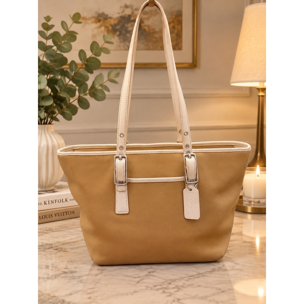 Vintage Coach Legacy West Market Tote 9847 Tan Cream Leather 2003